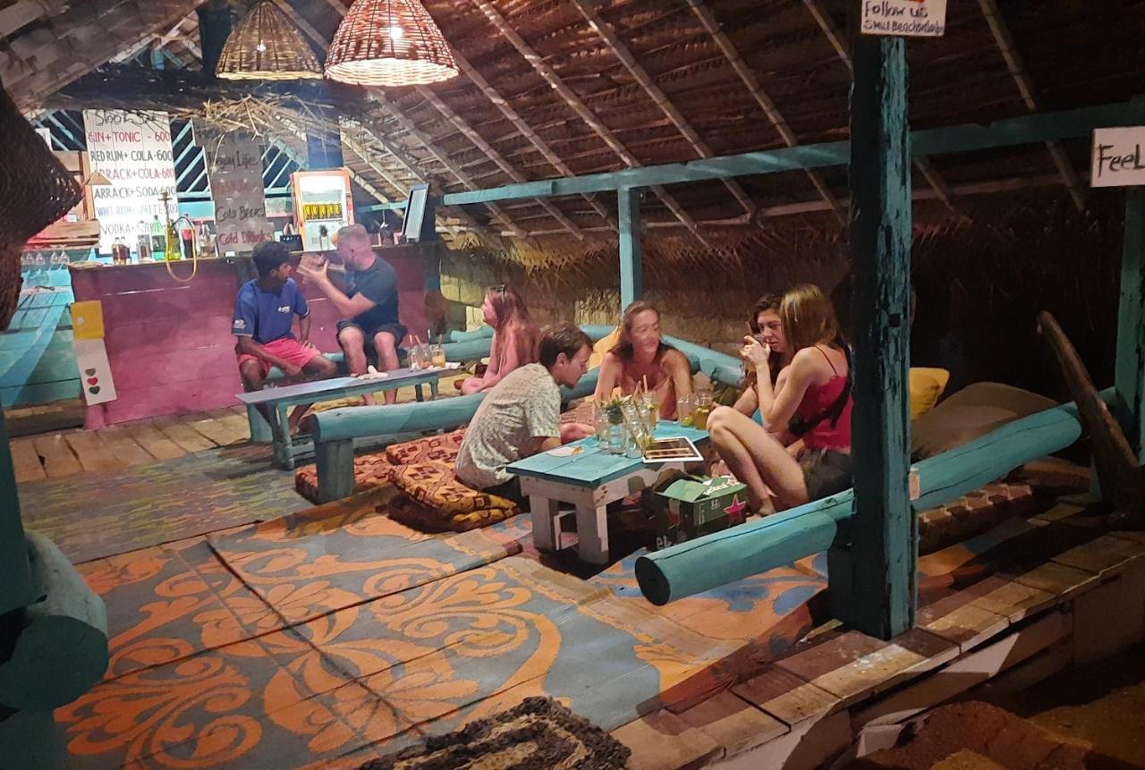 Smile Beach Home Galle Bagian luar foto