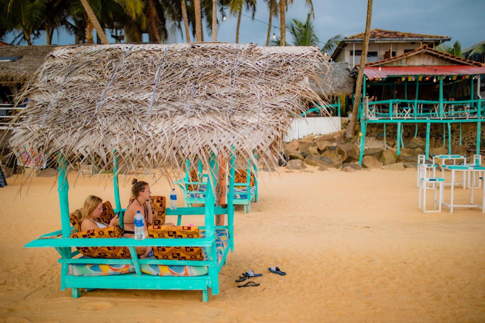 Smile Beach Home Galle Bagian luar foto